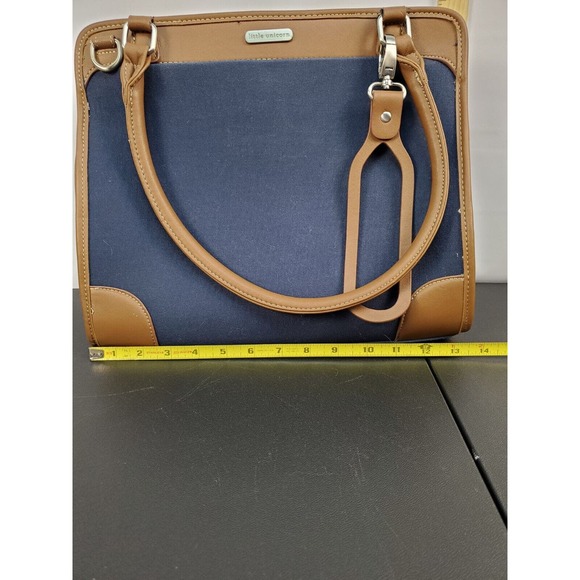 Little Unicorn Manifest Weekender Diaper Bag Blue Side Zipper Logo Leather Strap - Picture 3 of 9